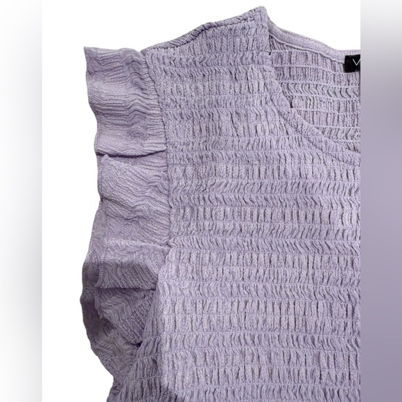 🩵5/$25🩵 VENUS Lilac Smocked Sleeveless Top - Picture 4 of 9